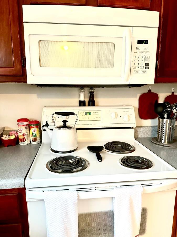 Lovely 2-Bedroom Condo W/Balcony And Free Parking Νάσβιλ Εξωτερικό φωτογραφία